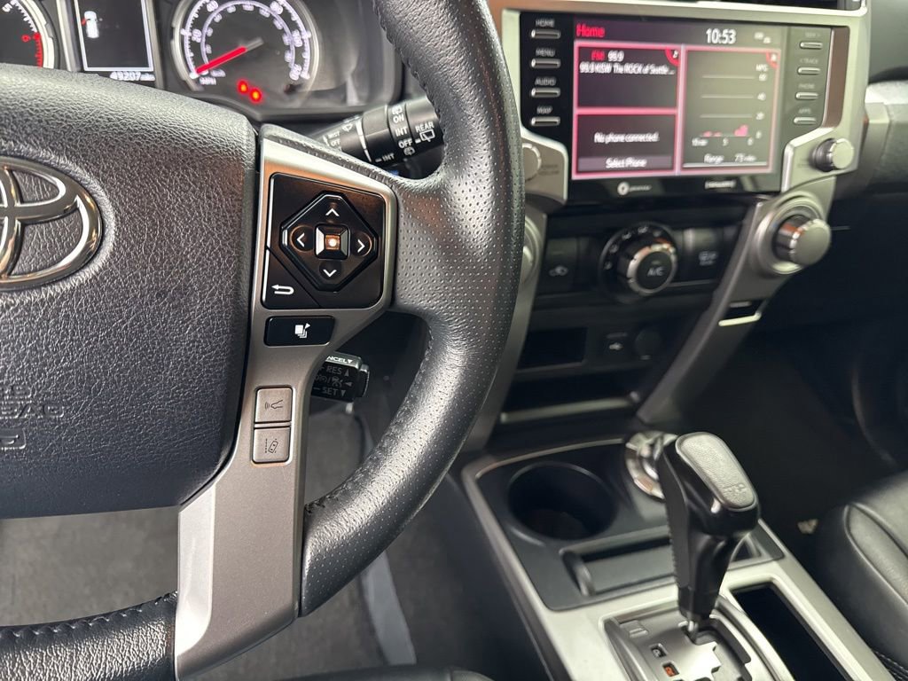 Used 2022 Toyota 4Runner TRD Sport AWD/4WD image 26