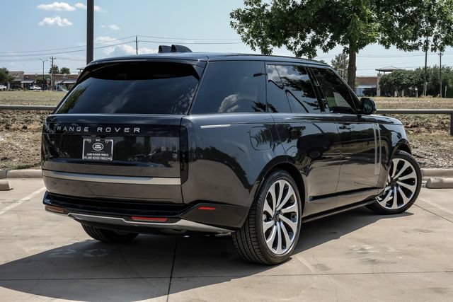 New 2026 Land Rover Range Rover SE AWD/4WD image 9