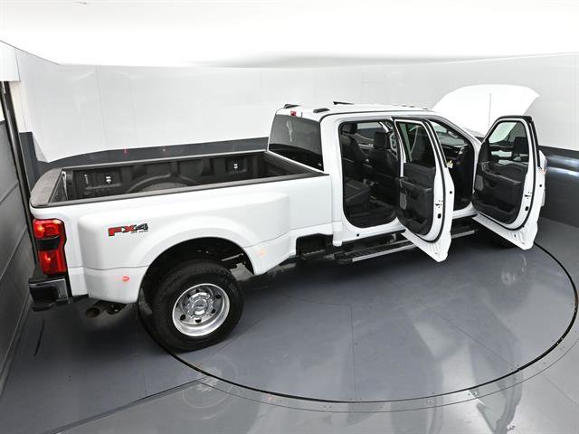 Used 2026 Ford F450 Lariat w/ FX4 Off-Road Package AWD/4WD image 51