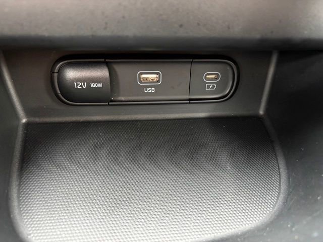 Certified 2024 Kia Seltos S image 19