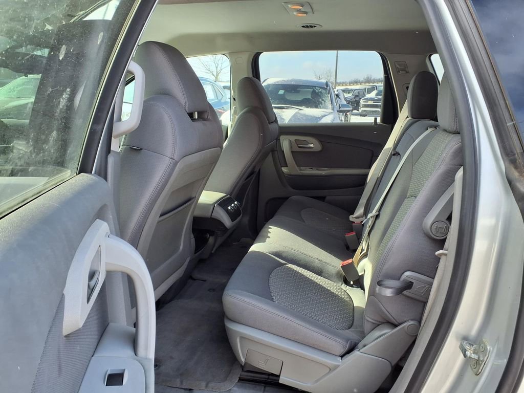 Used 2012 Chevrolet Traverse LS image 10