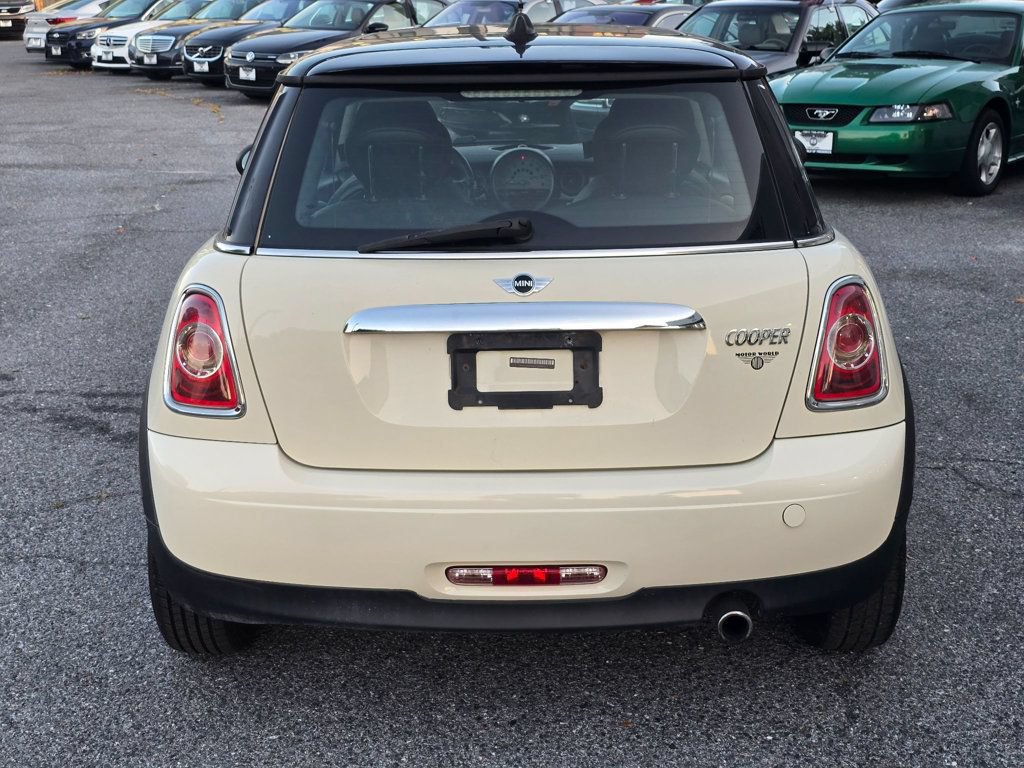 Used 2012 MINI Cooper Hardtop FWD image 4