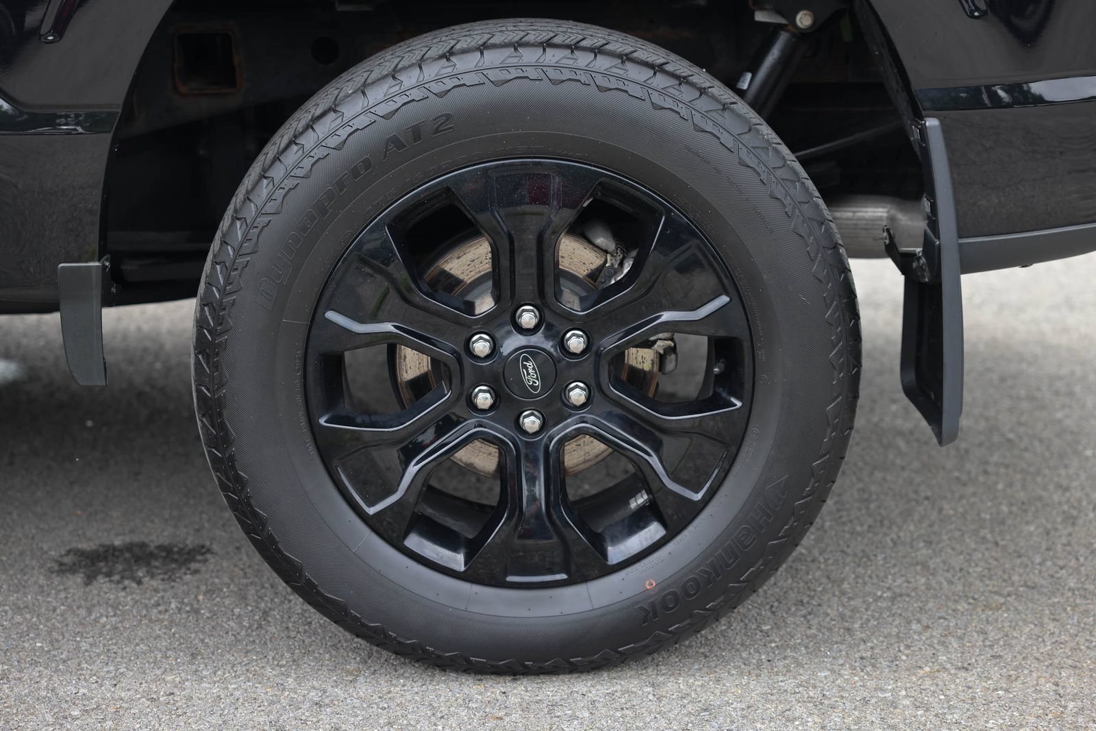 Used 2022 Ford F150 XL w/ STX Black Appearance Package AWD/4WD image 23