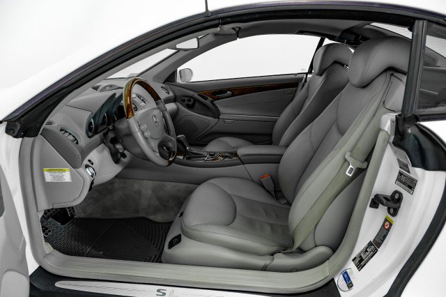 Used 2005 Mercedes-Benz SL 500 image 26