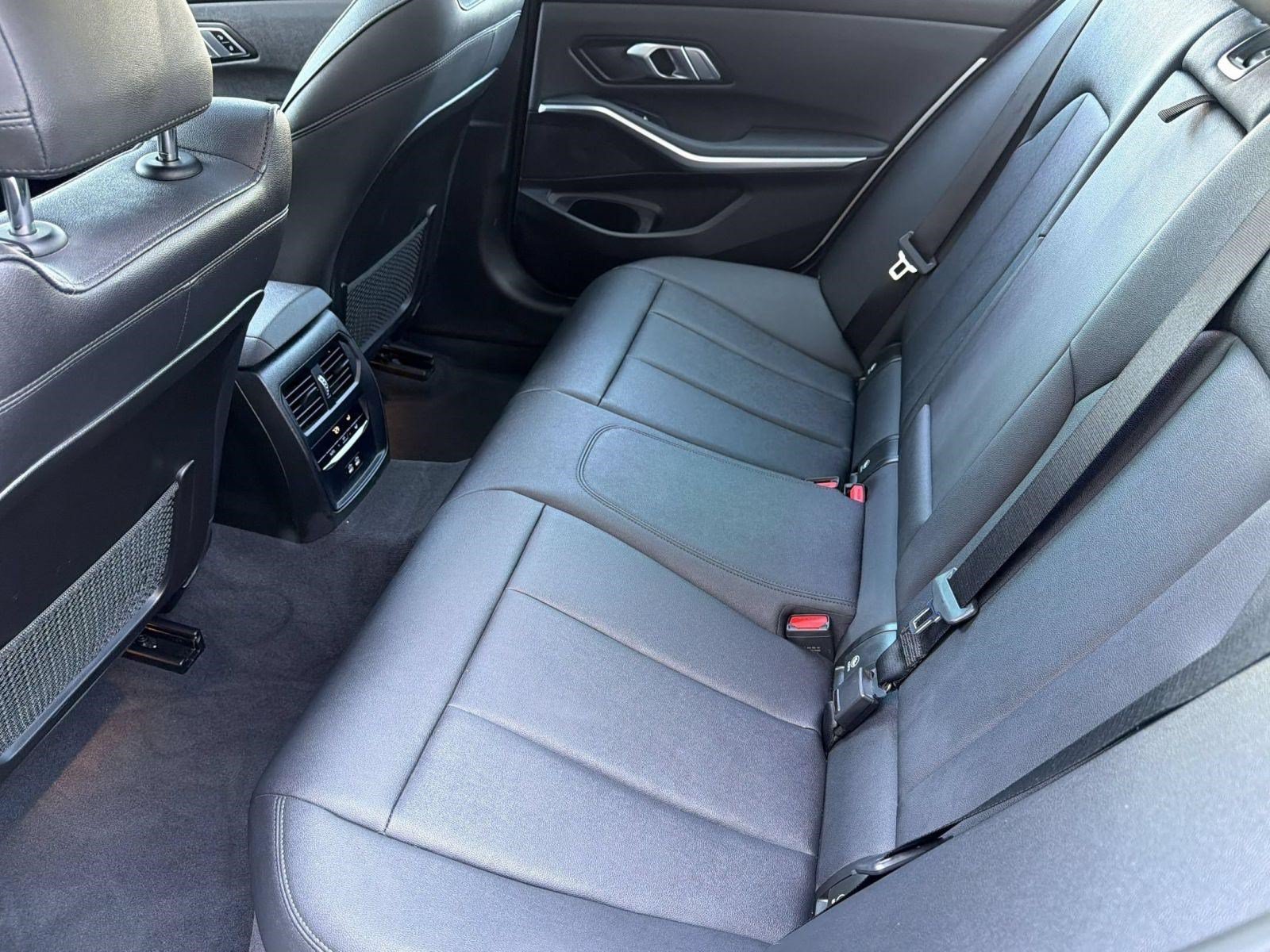 Used 2021 BMW 330i Sedan RWD image 21