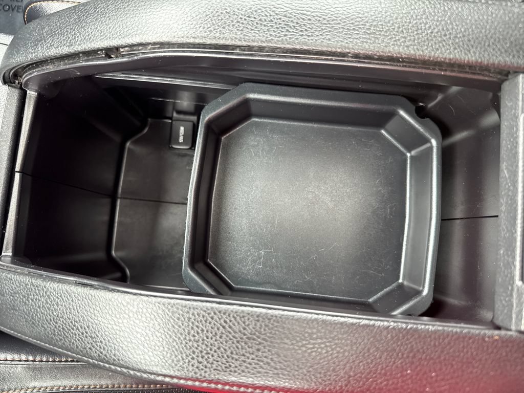 Used 2019 Toyota Highlander Limited AWD/4WD image 29