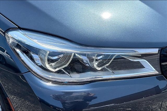 Used 2018 BMW 750i xDrive AWD/4WD image 26