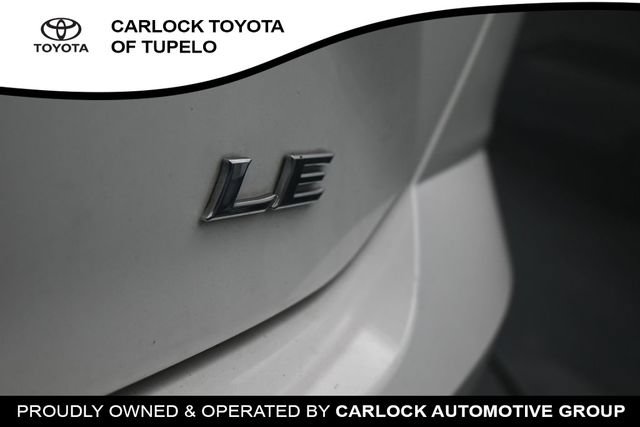 Used 2025 Toyota Camry SE FWD image 13