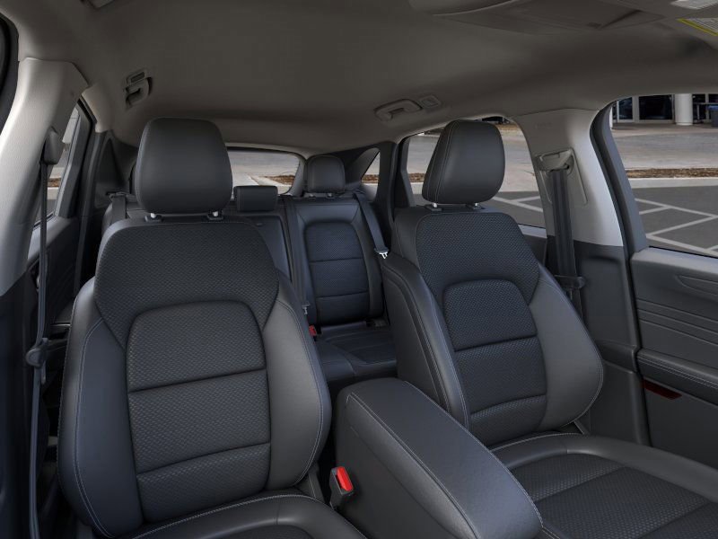 New 2024 Ford Escape SE image 10