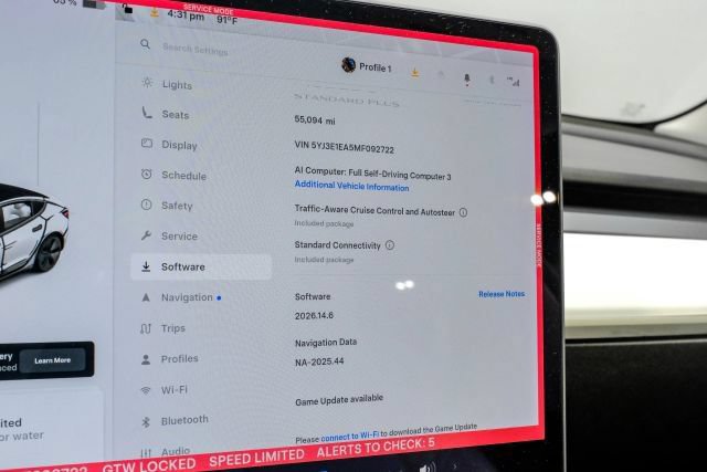 Used 2021 Tesla Model 3 Standard Range Plus RWD image 31