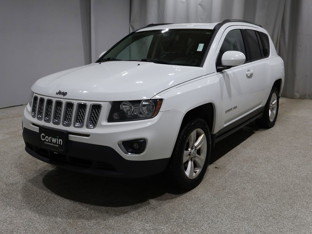 Used 2015 Jeep Compass High Altitude image 16