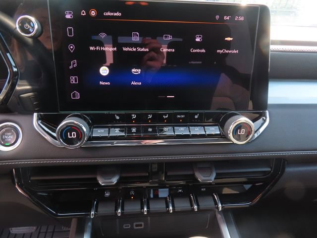 Used 2023 Chevrolet Colorado LT w/ LT Convenience Package II AWD/4WD image 32