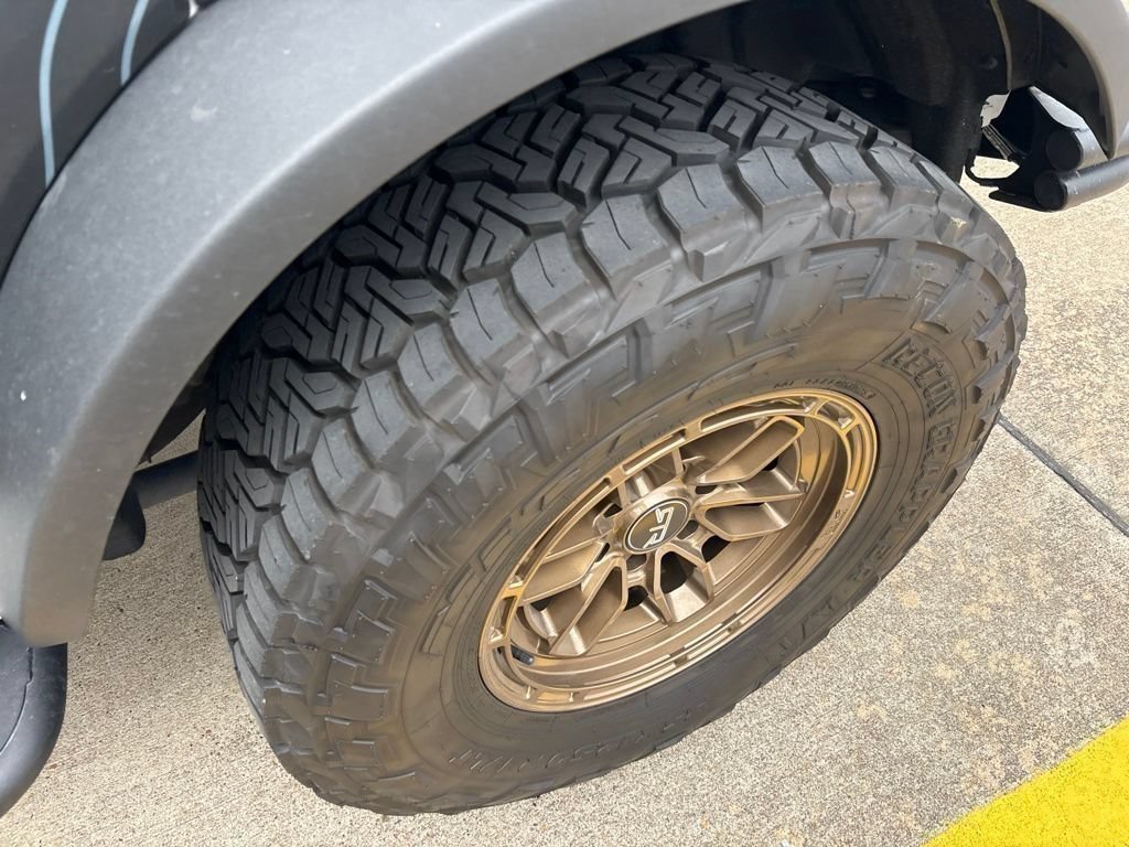 Used 2025 Ford Bronco Badlands AWD/4WD image 5