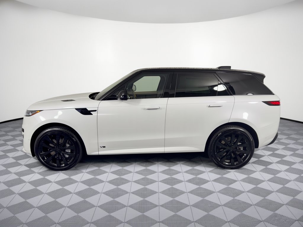 New 2026 Land Rover Range Rover Sport Dynamic SE AWD/4WD image 2