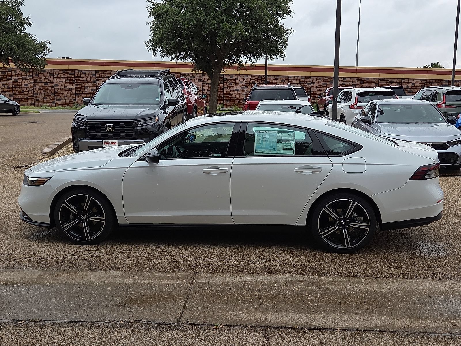 New 2026 Honda Accord SE image 2
