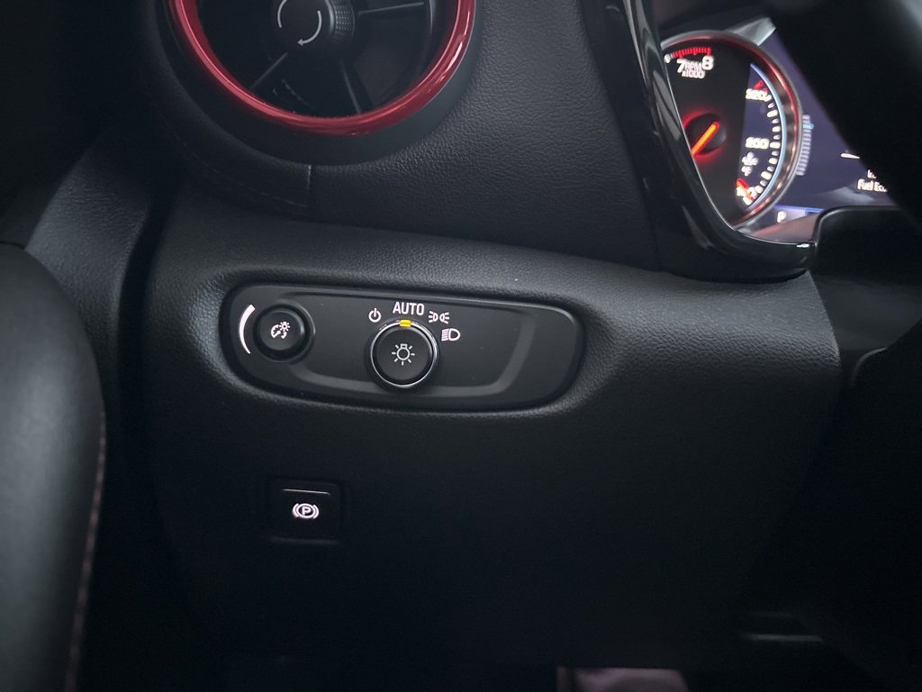 Used 2021 Chevrolet Blazer RS w/ Enhanced Convenience Package image 25