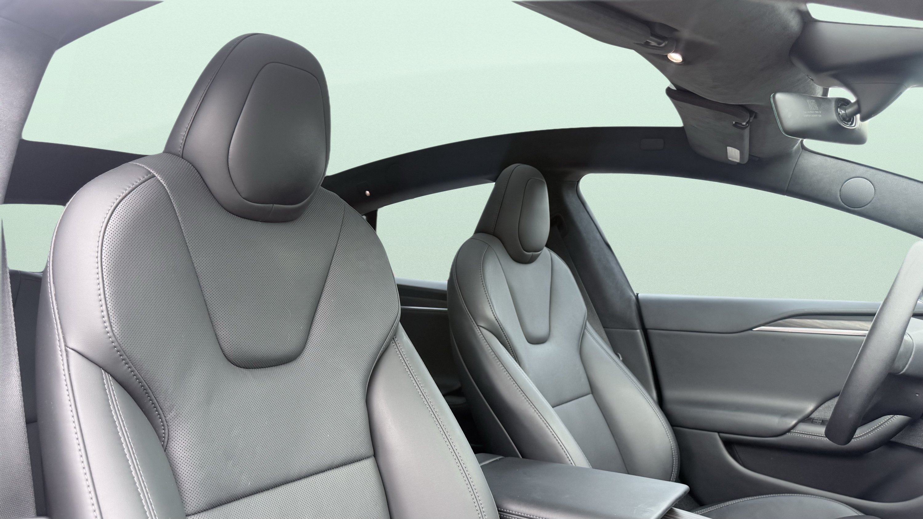 Used 2023 Tesla Model S AWD/4WD image 29
