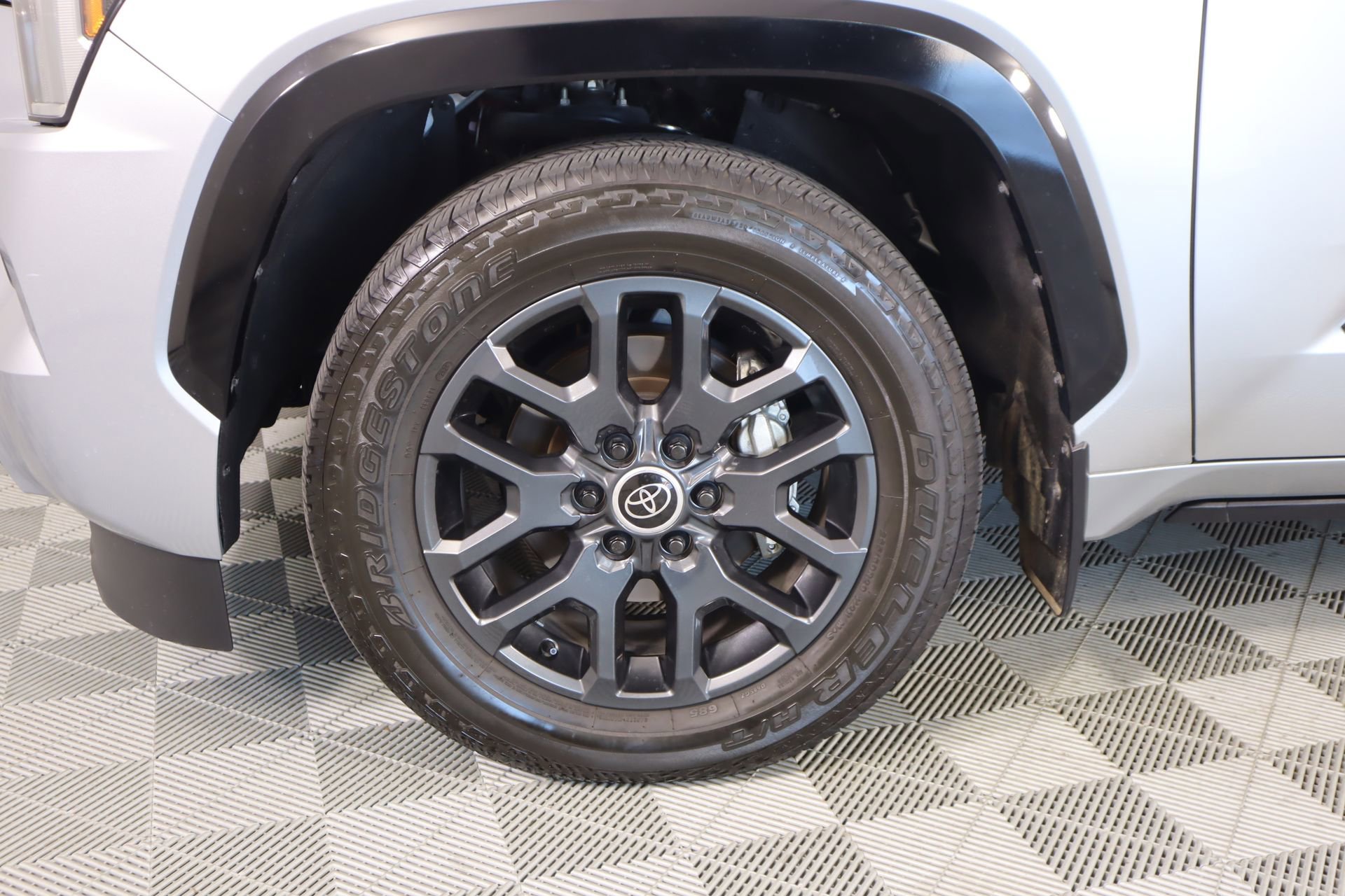 Used 2024 Toyota Sequoia Platinum image 19