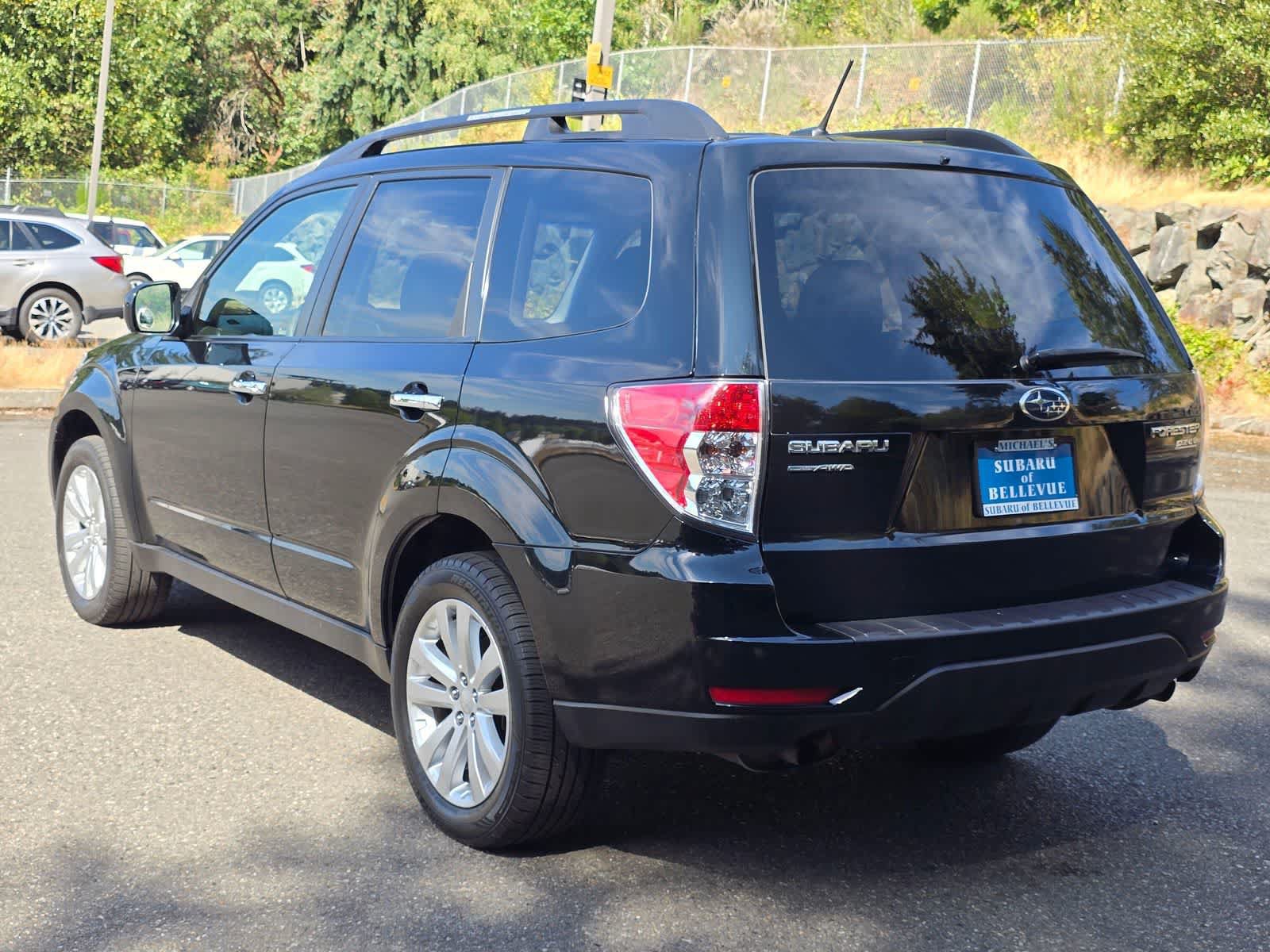 Used 2012 Subaru Forester 2.5X Premium AWD/4WD image 4