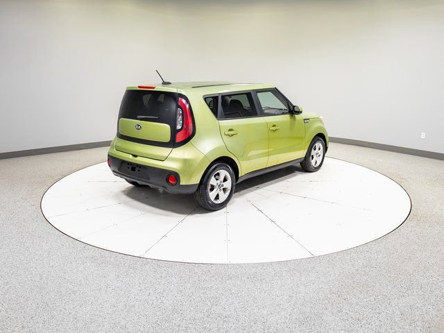 Used 2017 Kia Soul Base image 28