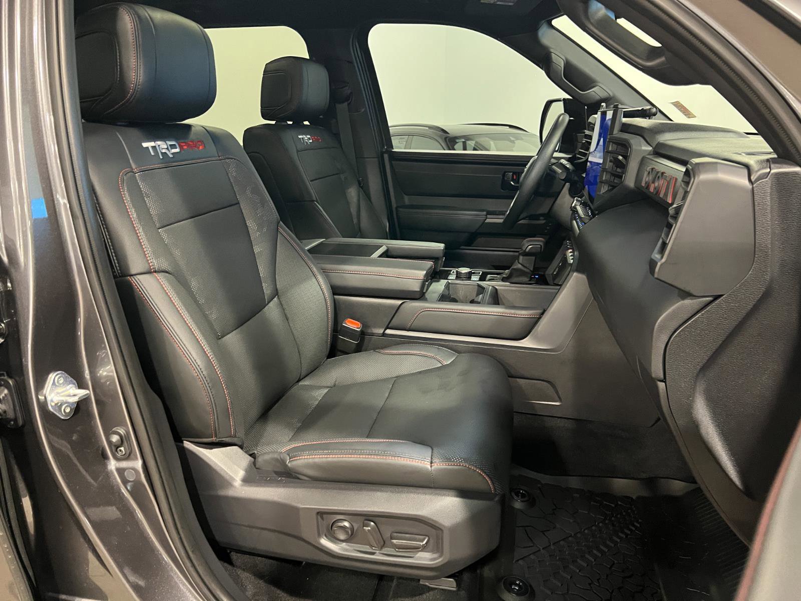 Used 2025 Toyota Tundra TRD Pro w/ TRD Performance Package (TMS) image 38