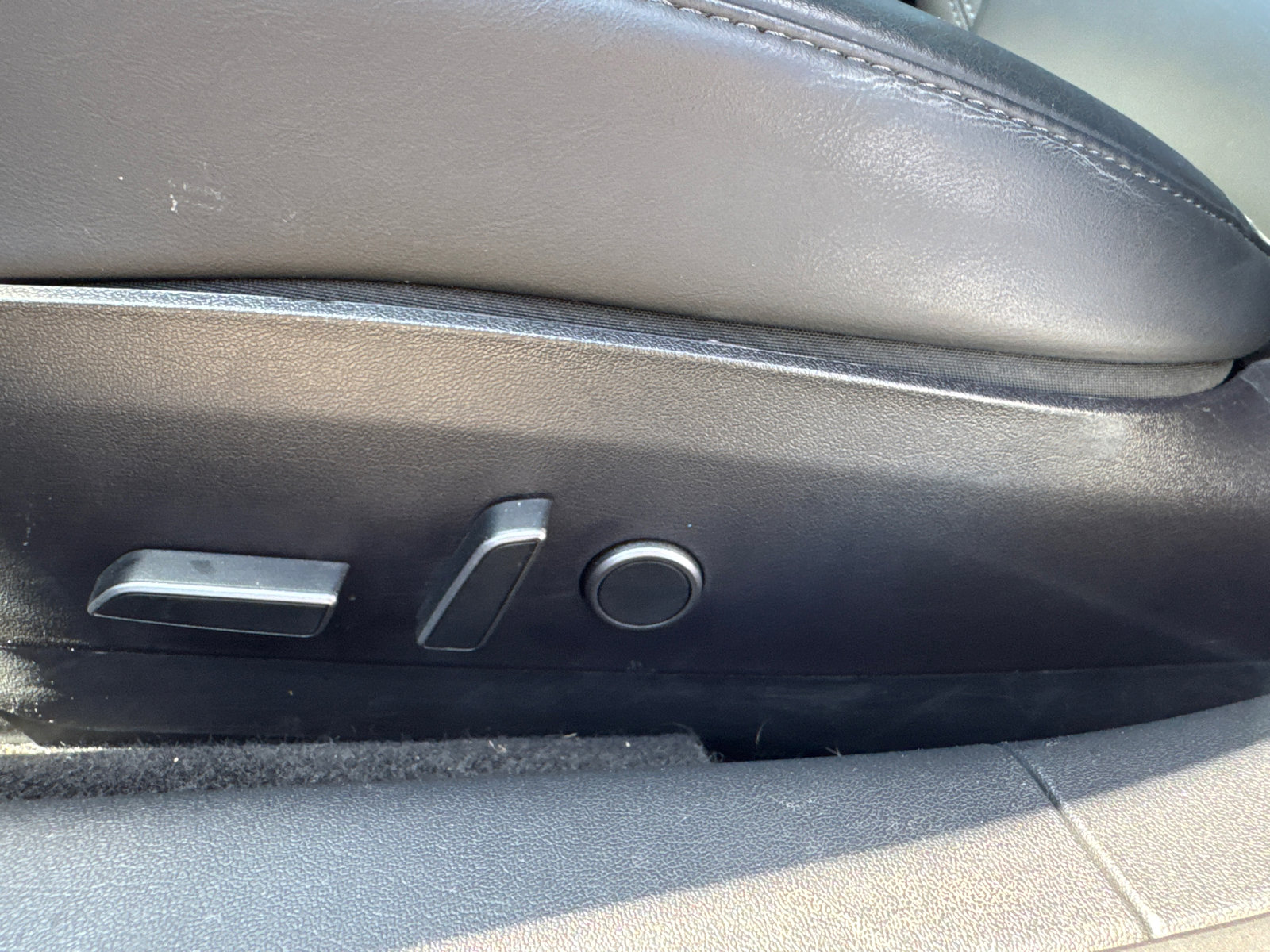 Used 2023 Tesla Model 3 Standard Range RWD image 11