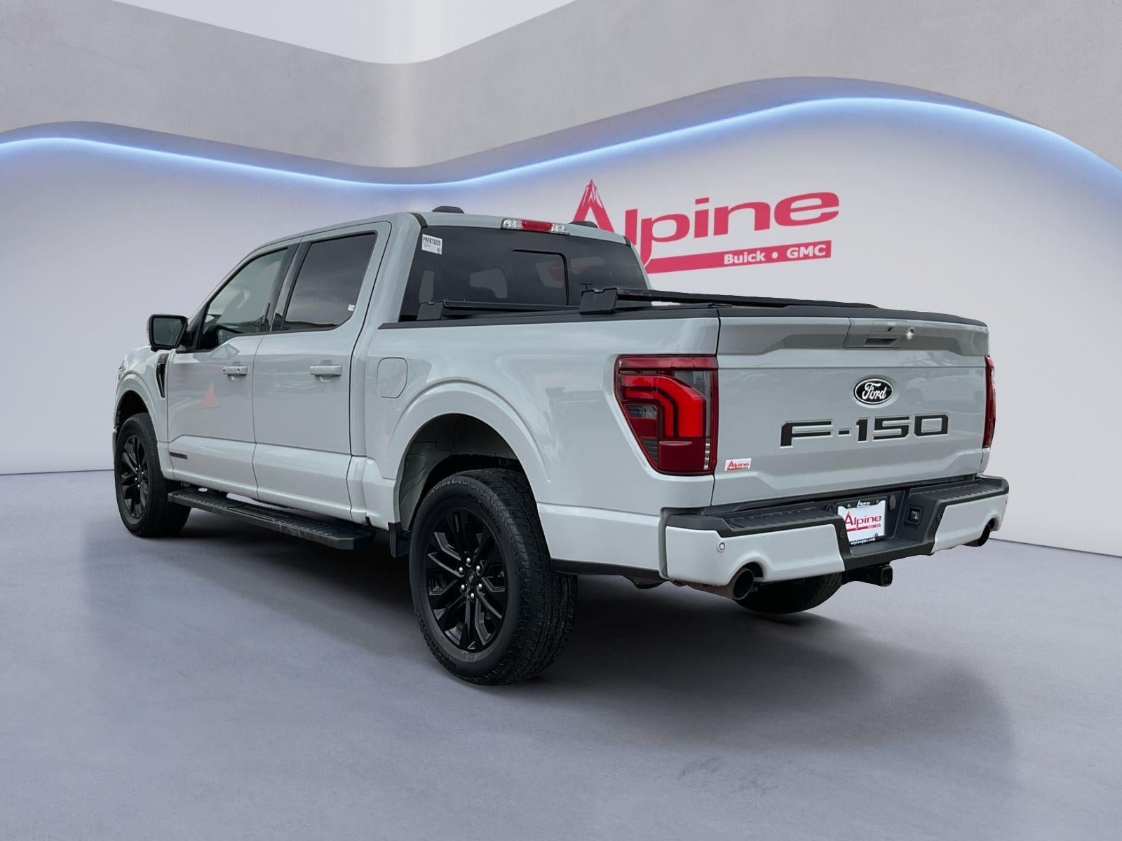 Used 2024 Ford F150 Lariat w/ FX4 Off-Road Package AWD/4WD image 3