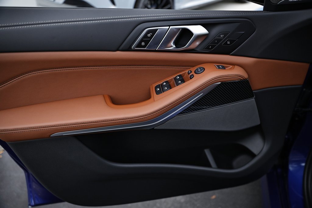 New 2026 BMW X5 M60i w/ Climate Comfort Package image 15