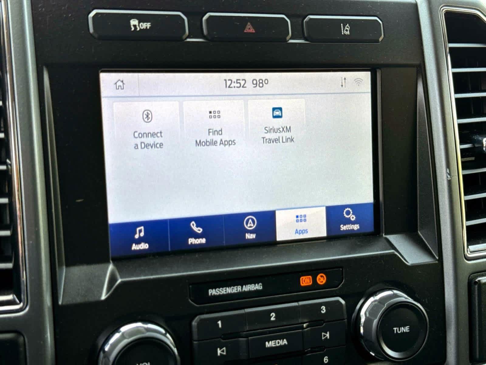 Used 2020 Ford F450 XLT w/ XLT Value Package AWD/4WD image 17
