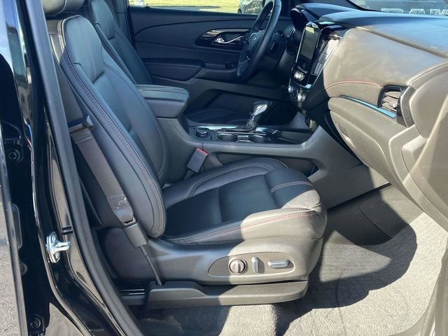 Used 2023 Chevrolet Traverse RS w/ LPO, Floor Liner Package image 26