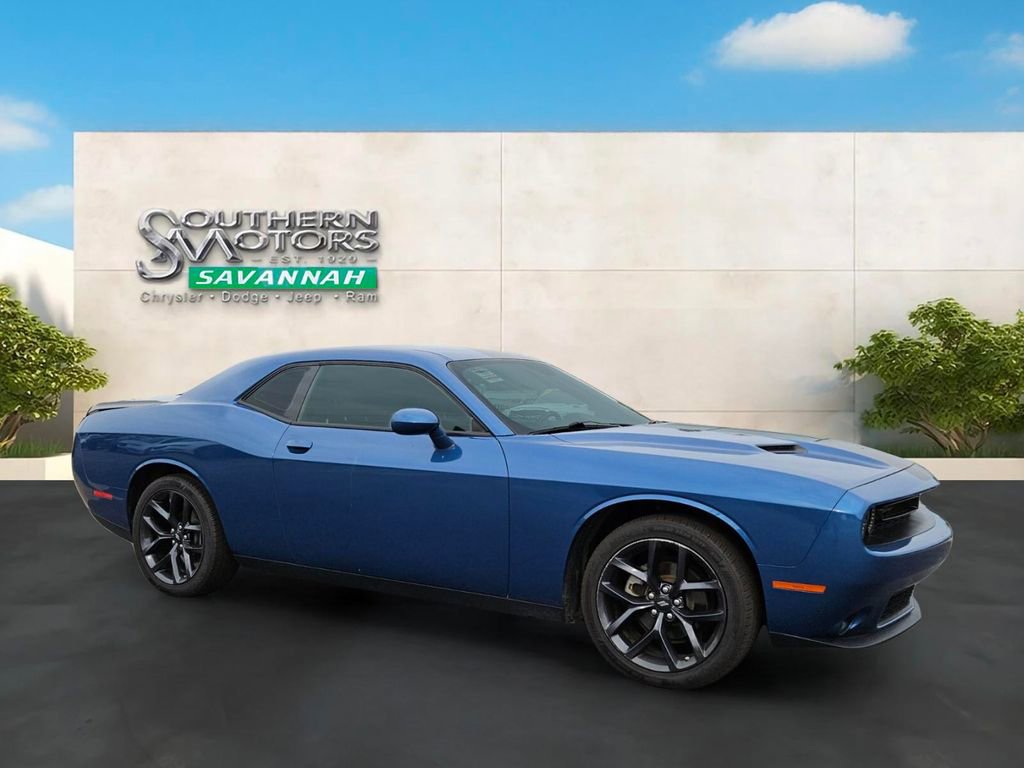 Used 2023 Dodge Challenger SXT w/ Blacktop Package RWD image 7