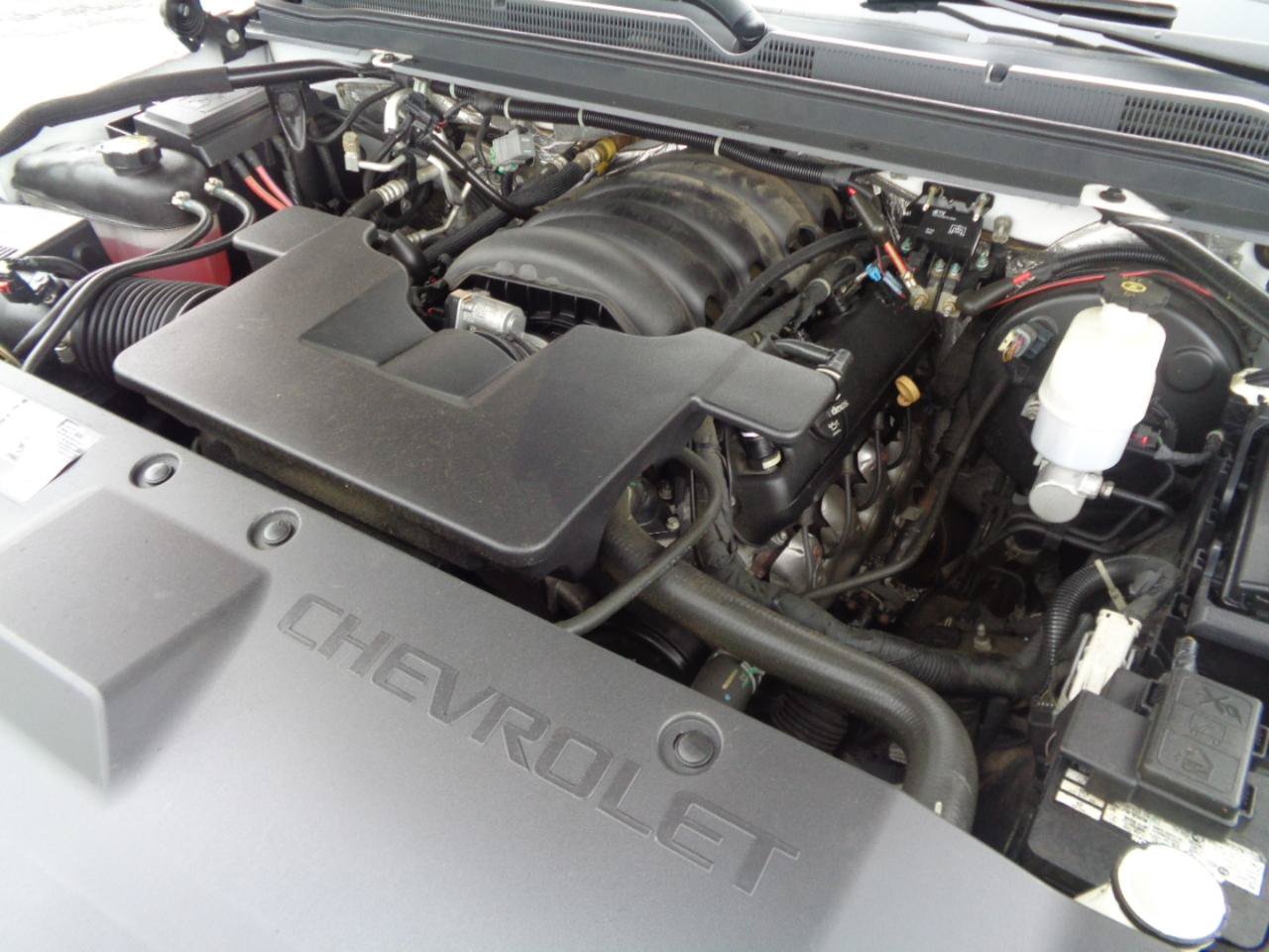 Used 2018 Chevrolet Tahoe 2WD image 35