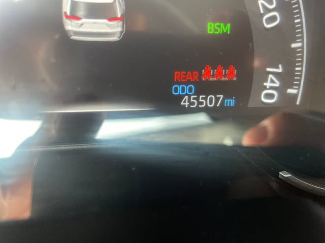 Used 2025 Toyota RAV4 XLE AWD/4WD image 18