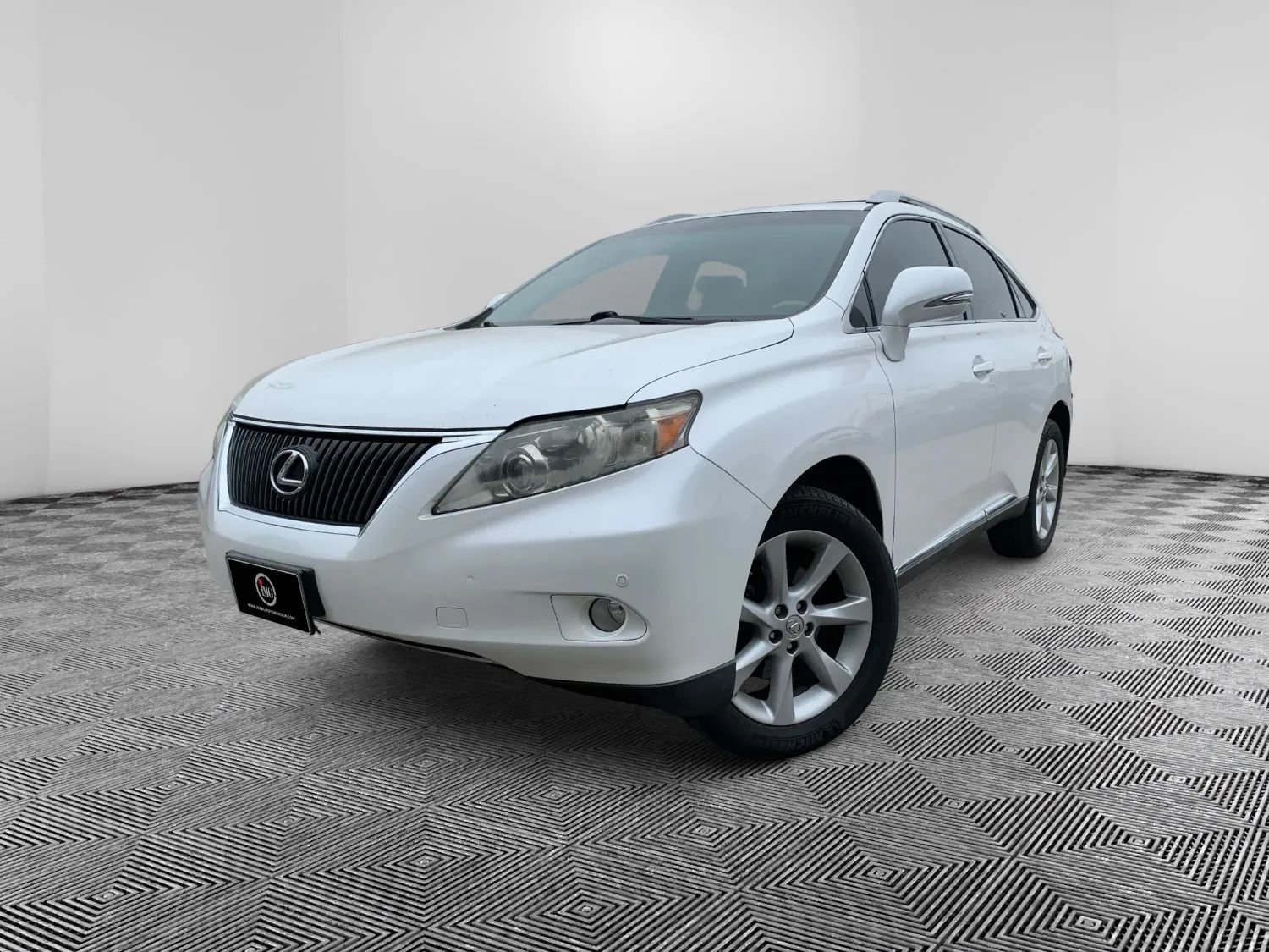 Used 2012 Lexus RX 350 FWD w/ Premium Pkg image 2