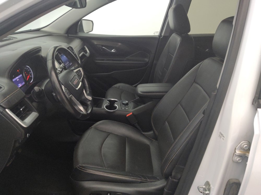 Used 2020 GMC Terrain SLT image 17