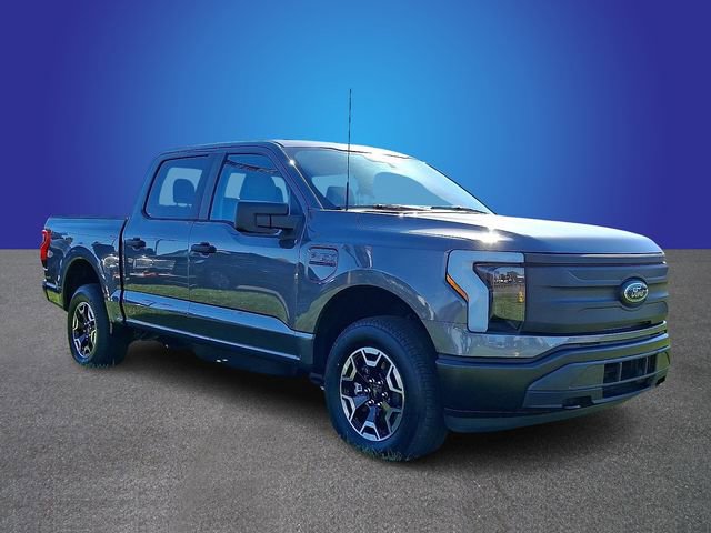 Used 2023 Ford F150 Lightning Pro image 2