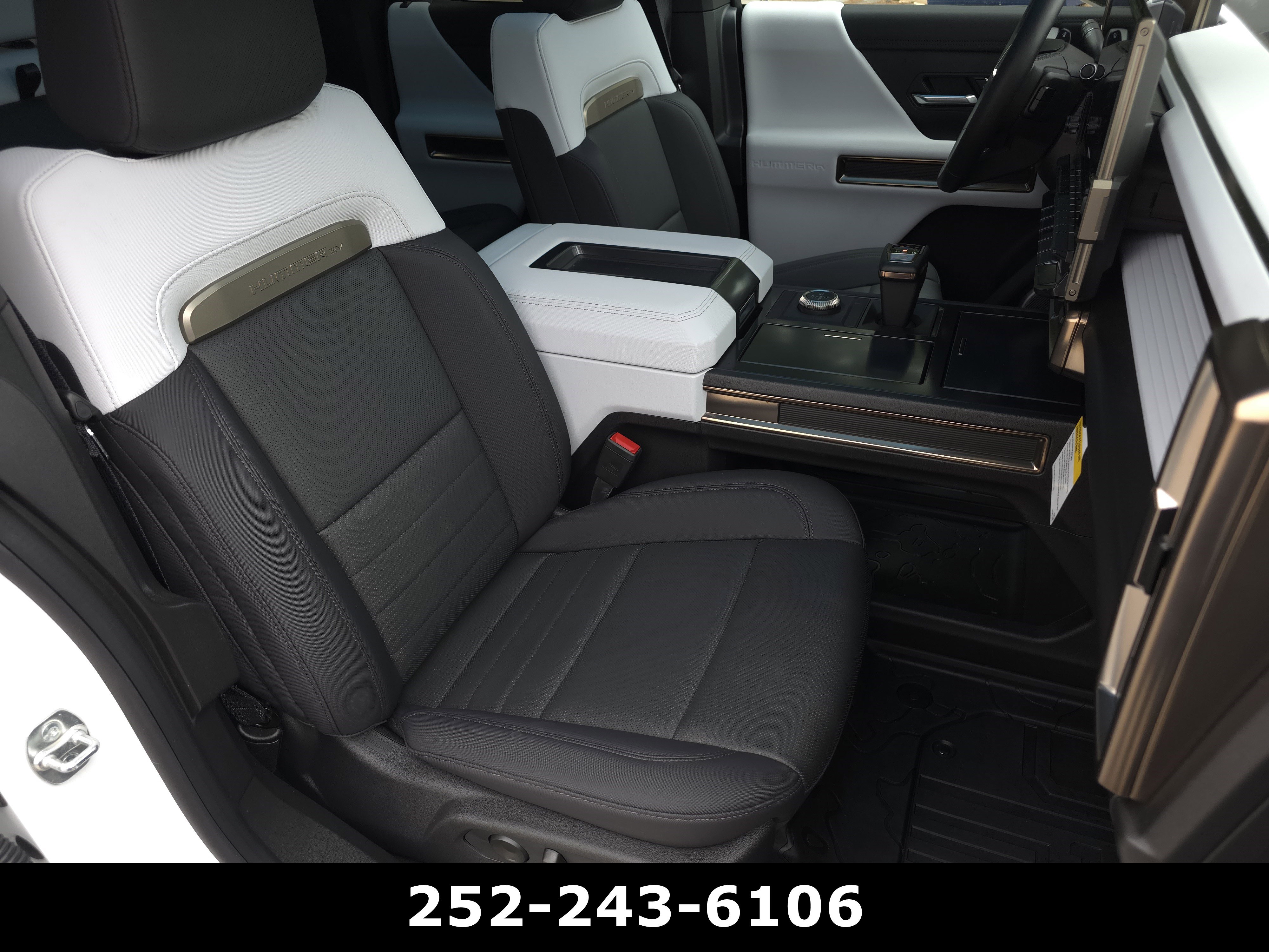 Used 2025 GMC Hummer EV 3X AWD/4WD image 54