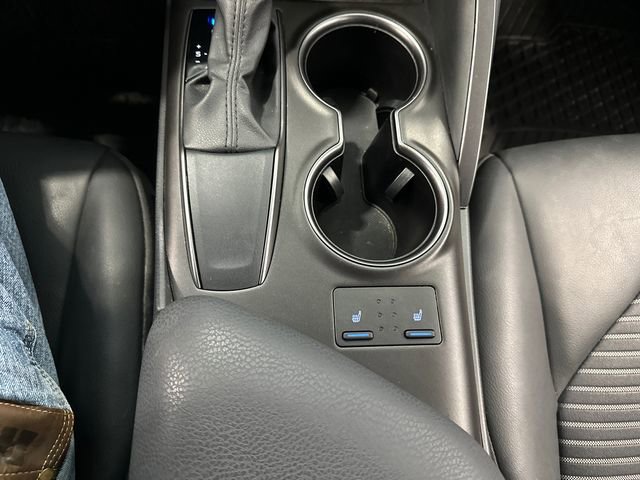 Used 2024 Toyota Camry SE FWD image 24