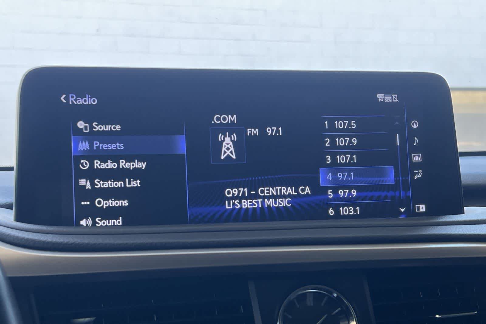 Used 2020 Lexus RX 350 AWD w/ Premium Package image 21