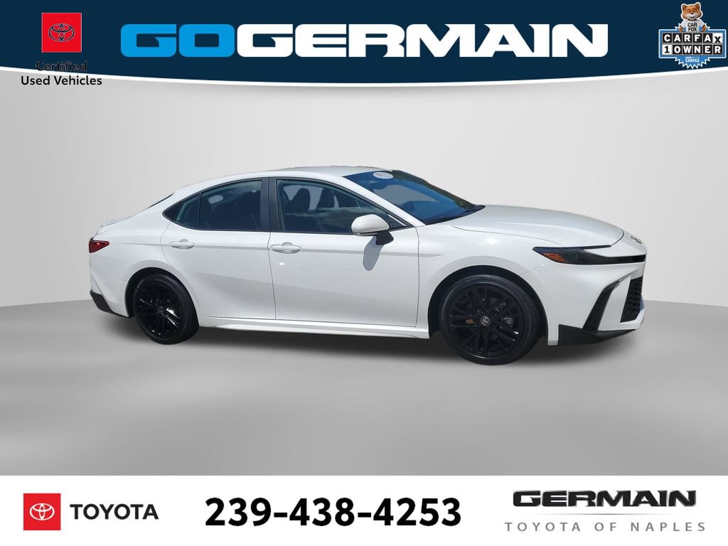 Certified 2025 Toyota Camry SE FWD image 5