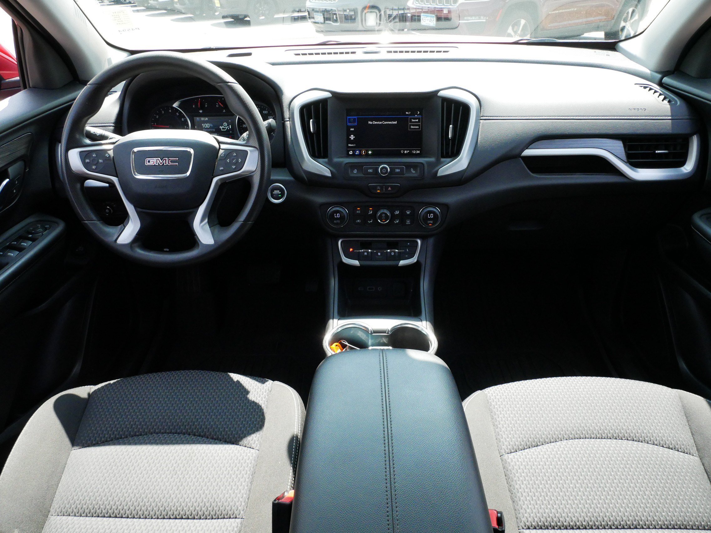 Used 2024 GMC Terrain SLE w/ Driver Convenience Package AWD/4WD image 10