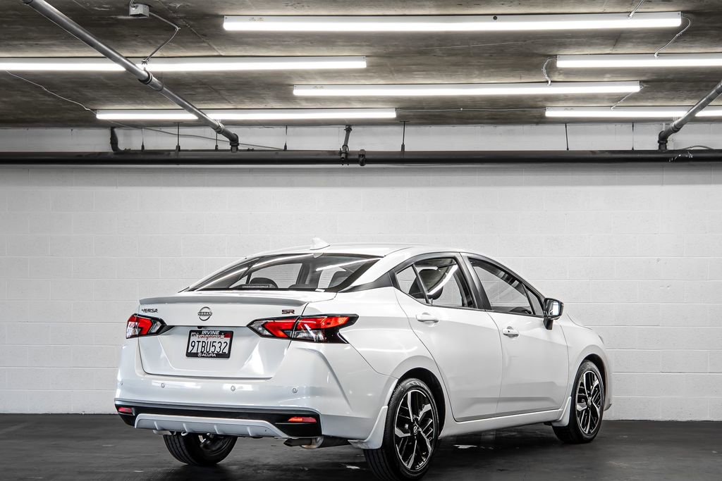 Used 2025 Nissan Versa SR w/ Trunk Package image 5