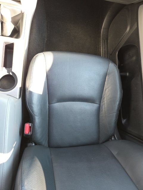 Used 2011 Toyota 4Runner SR5 w/ Premium Pkg w/Leather AWD/4WD image 19