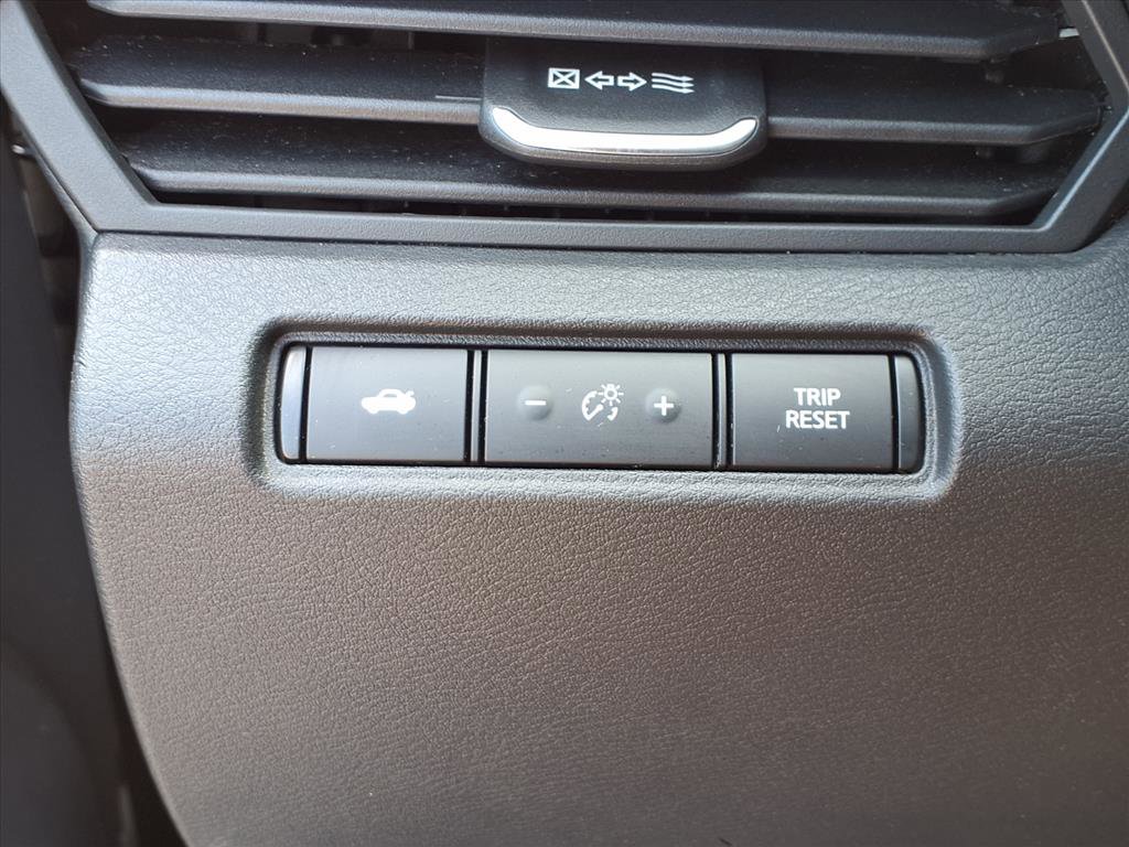 Used 2019 Nissan Altima 2.5 SR w/ SR Premium Package image 23