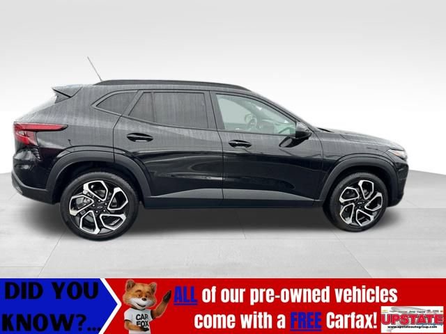 Used 2024 Chevrolet Trax RS w/ Sunroof Package image 10