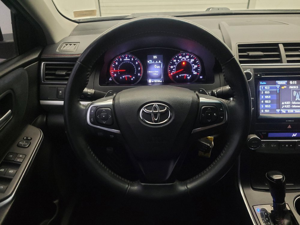 Used 2017 Toyota Camry XSE w/ Moonroof Package FWD image 22