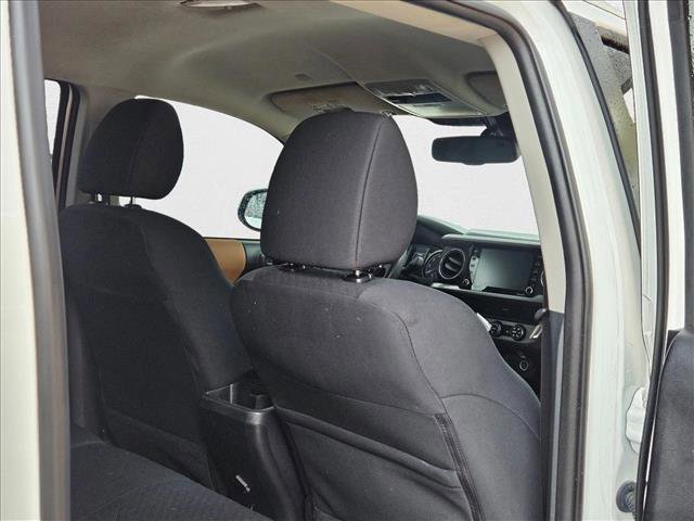 Used 2020 Toyota Tacoma SR5 image 18