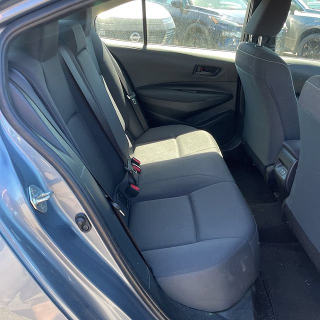 Used 2023 Toyota Corolla LE w/ Carpet Mat Package (TMS) FWD image 7