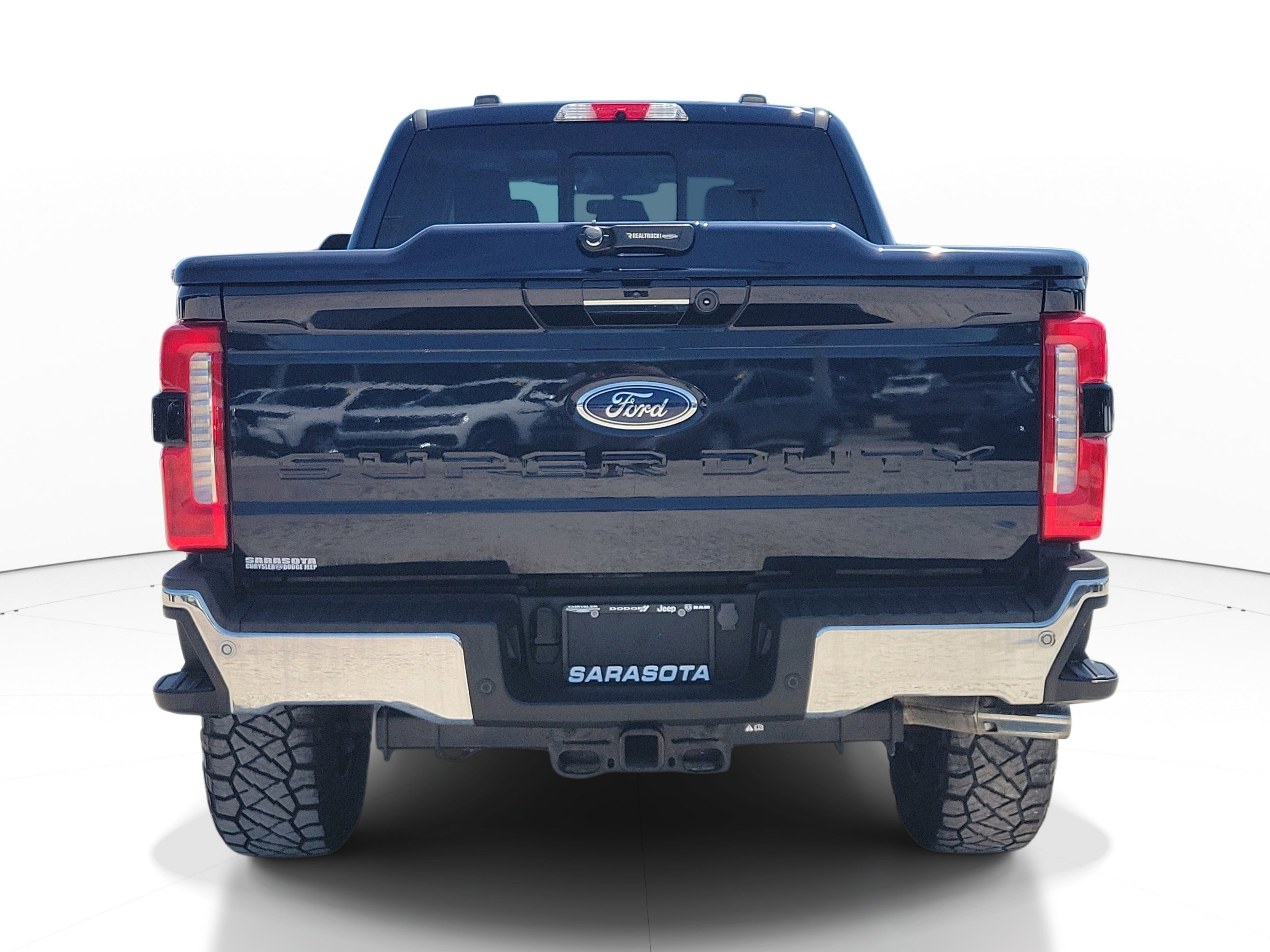 Used 2023 Ford F250 Lariat w/ Lariat Ultimate Package AWD/4WD image 5