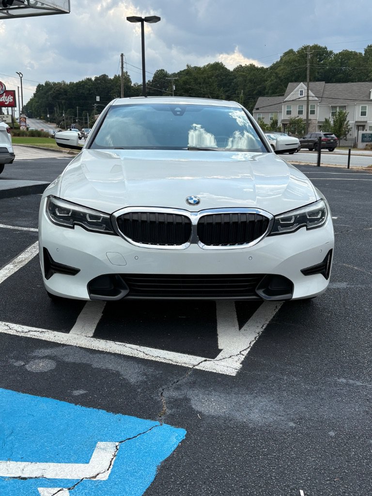 Used 2021 BMW 330i Sedan w/ Driving Assistance Package RWD image 2